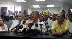 Ramos Allup: 234 mil personas validaron por AD en todo el país