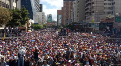 Este martes la oposición realiza movilización hasta la avenida Francisco de Miranda