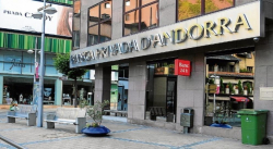 Ex ministros Venezolanos ocultaron 2 millardos de euros en Andorra