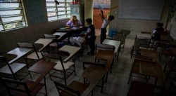 FVM: 95% DE EDUCADORES SOBREVIVEN EN POBREZA EXTREMA