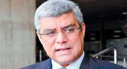 Marquina: Diálogo debe empezar por convocar elecciones