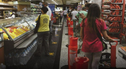 ENTRE $74 Y $97 CUESTA UN MERCADO MENSUAL PARA UNA FAMILIA DE 4 MIEMBROS CON LOS PRODUCTOS REGULADOS POR EL GOBIERNO