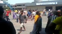 “PREFIERO MORIR DEL CORONAVIRUS QUE DE HAMBRE”: VENEZOLANOS DESAFÍAN LA CUARENTENA PARA BUSCAR COMIDA Y GASOLINA