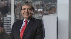 Muere por COVID-19 el ministro de Defensa de Colombia, Carlos Holmes Trujillo