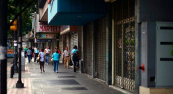 CONSECOMERCIO: “LA HIPERINFLACIÓN HA PROVOCADO EL CIERRE DEFINITIVO DEL 40% DE LOS COMERCIOS DEL PAÍS”